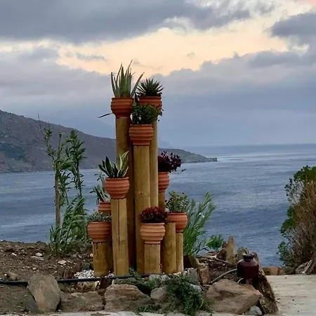 شقة πετρινο στην άνδρο Agia Eleousa